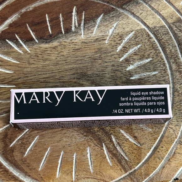 Mary Kay liquid eyeshadow pink starlight color - Picture 2 of 4